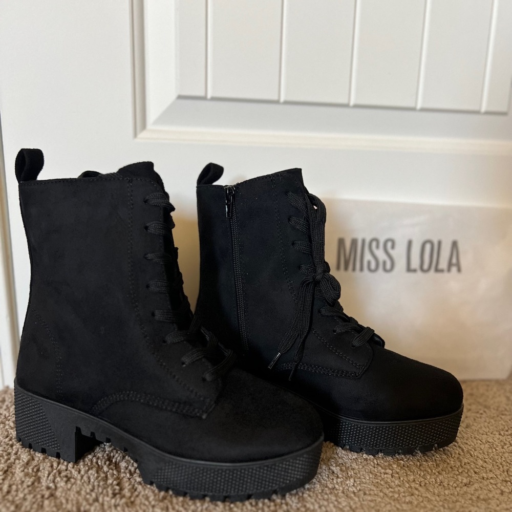 Miss Lola Obsessed With You - Black